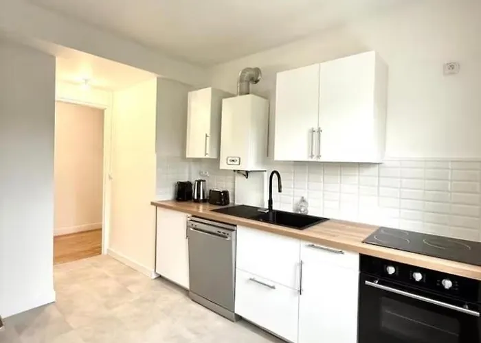 Le Cosy Baudricourt - Garage And Balcony *